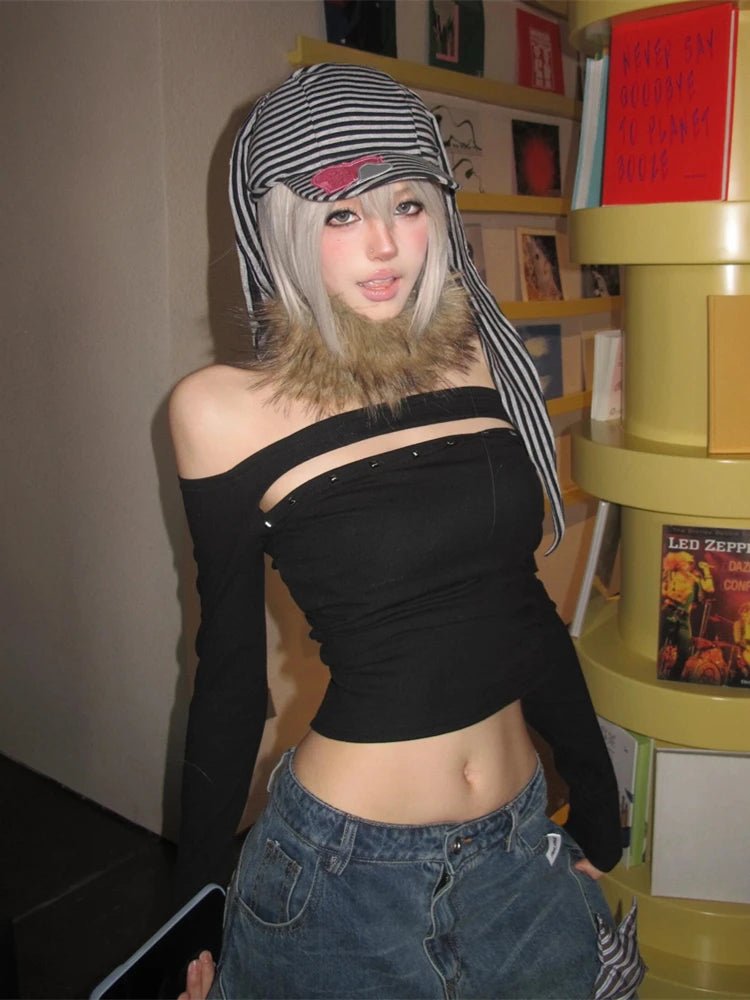 Erwofeina Black Sexy Rivet Women's T-shirt - AdeLShop